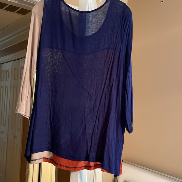 Fall top favorite - Picture 2 of 2